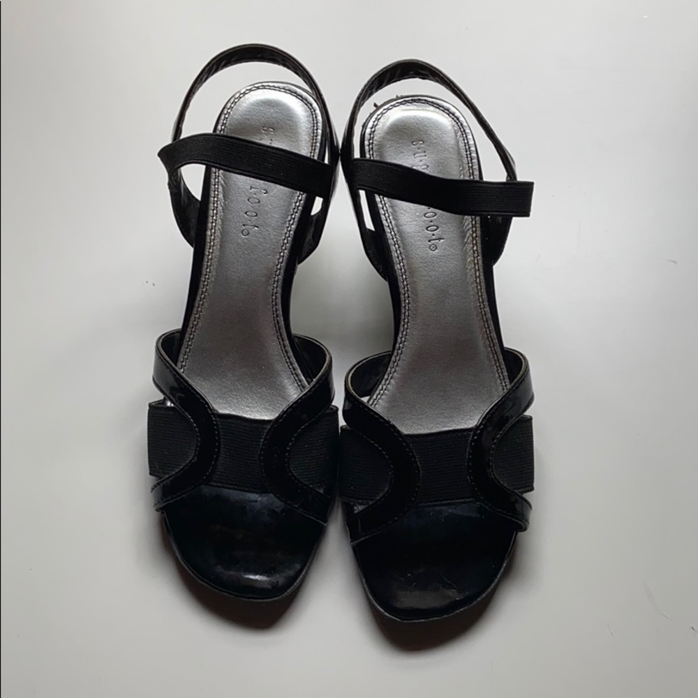 Black high heel shoes